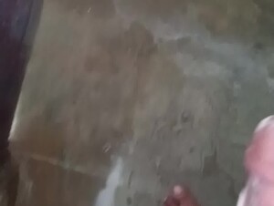 Desi mota land close many