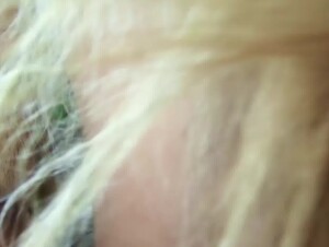 HD Sexy beauty swallows the pig's sperm after a good fuck