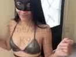 Intenta anal hasta que lo consigue