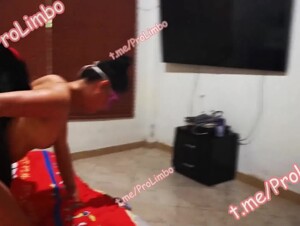 Thumb 4