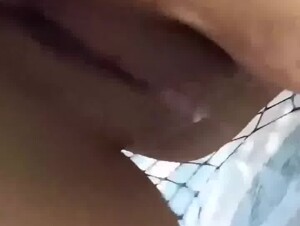Thumb 8